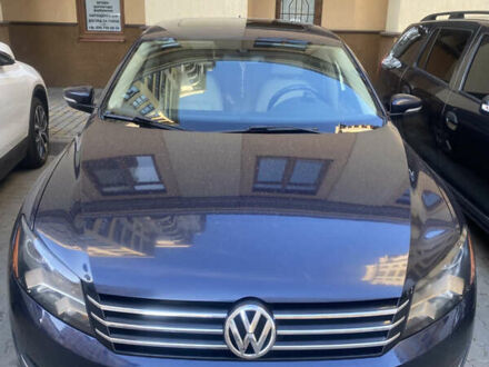Фольксваген Пассат, объемом двигателя 2.5 л и пробегом 181 тыс. км за 11500 $, фото 1 на Automoto.ua