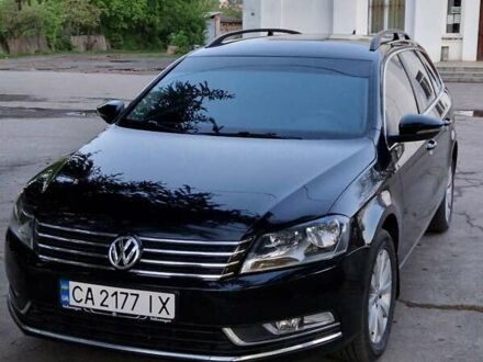 Фольксваген Пассат 2013 в Новоархангельске на Automoto.ua Фольксваген Пассат, объемом двигателя 1.97 л и пробегом 275 тыс. км за 13200 $, фото 1 на Automoto.ua