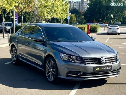 Фольксваген Пассат, объемом двигателя 1.8 л и пробегом 229 тыс. км за 12900 $, фото 1 на Automoto.ua