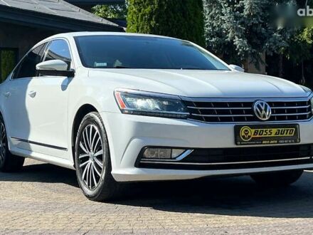 Фольксваген Пассат, объемом двигателя 1.8 л и пробегом 175 тыс. км за 14790 $, фото 1 на Automoto.ua