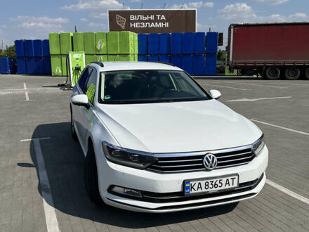 Фольксваген Пассат 2016 у Умани на Automoto.ua Фольксваген Пассат, об'ємом двигуна 2 л та пробігом 235 тис. км за 14400 $, фото 1 на Automoto.ua