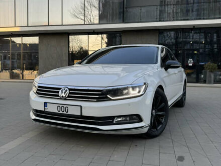 Фольксваген Пассат 2016 в Ужгороде на Automoto.ua Фольксваген Пассат, объемом двигателя 1.97 л и пробегом 158 тыс. км за 19999 $, фото 1 на Automoto.ua