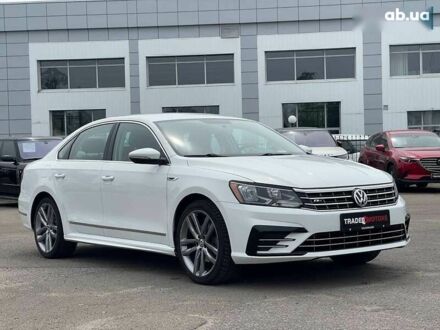 Фольксваген Пассат, объемом двигателя 1.8 л и пробегом 137 тыс. км за 14290 $, фото 1 на Automoto.ua