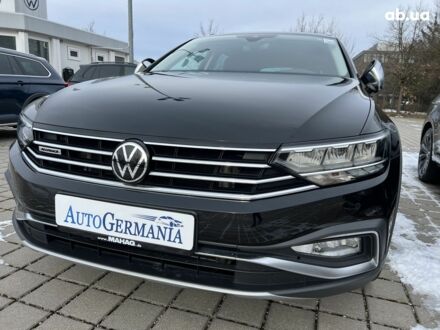 Фольксваген Пассат 2022 у Києві на Automoto.ua Фольксваген Пассат, об'ємом двигуна 2 л та пробігом 34 тис. км за 39560 $, фото 1 на Automoto.ua