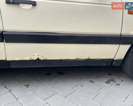 Жовтий Фольксваген Пассат, об'ємом двигуна 1.9 л та пробігом 500 тис. км за 1400 $, фото 8 на Automoto.ua