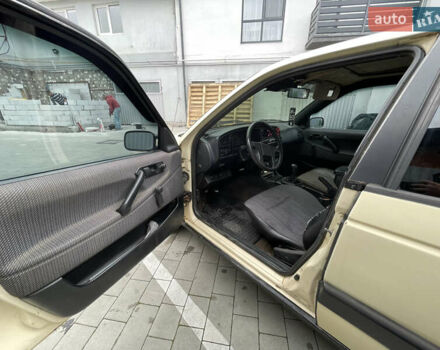 Жовтий Фольксваген Пассат, об'ємом двигуна 1.9 л та пробігом 500 тис. км за 1400 $, фото 22 на Automoto.ua