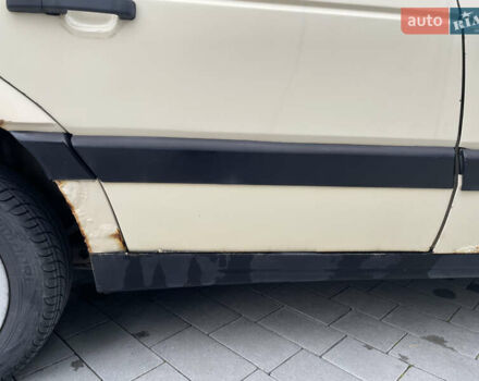 Жовтий Фольксваген Пассат, об'ємом двигуна 1.9 л та пробігом 500 тис. км за 1400 $, фото 9 на Automoto.ua