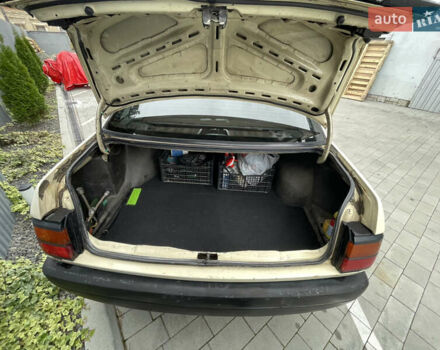 Жовтий Фольксваген Пассат, об'ємом двигуна 1.9 л та пробігом 500 тис. км за 1400 $, фото 30 на Automoto.ua