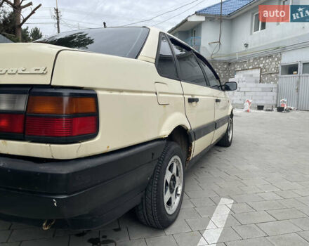 Жовтий Фольксваген Пассат, об'ємом двигуна 1.9 л та пробігом 500 тис. км за 1400 $, фото 11 на Automoto.ua