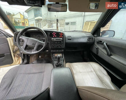 Жовтий Фольксваген Пассат, об'ємом двигуна 1.9 л та пробігом 500 тис. км за 1400 $, фото 25 на Automoto.ua