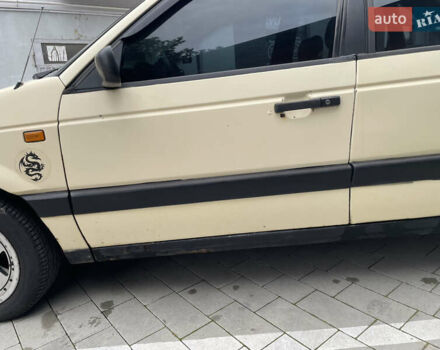 Жовтий Фольксваген Пассат, об'ємом двигуна 1.9 л та пробігом 500 тис. км за 1400 $, фото 16 на Automoto.ua