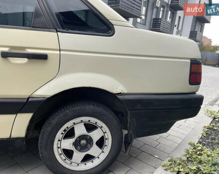 Жовтий Фольксваген Пассат, об'ємом двигуна 1.9 л та пробігом 500 тис. км за 1400 $, фото 18 на Automoto.ua