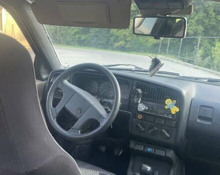 Жовтий Фольксваген Пассат, об'ємом двигуна 1.9 л та пробігом 500 тис. км за 1000 $, фото 4 на Automoto.ua