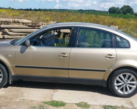 Жовтий Фольксваген Пассат, об'ємом двигуна 1.9 л та пробігом 389 тис. км за 3800 $, фото 2 на Automoto.ua