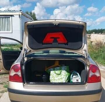 Жовтий Фольксваген Пассат, об'ємом двигуна 1.9 л та пробігом 389 тис. км за 3800 $, фото 14 на Automoto.ua