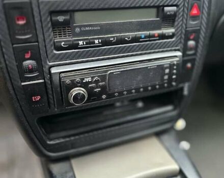 Желтый Фольксваген Пассат, объемом двигателя 1.9 л и пробегом 385 тыс. км за 4000 $, фото 6 на Automoto.ua