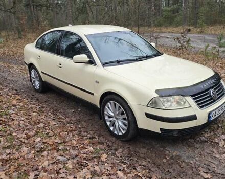 Желтый Фольксваген Пассат, объемом двигателя 1.9 л и пробегом 385 тыс. км за 4000 $, фото 1 на Automoto.ua