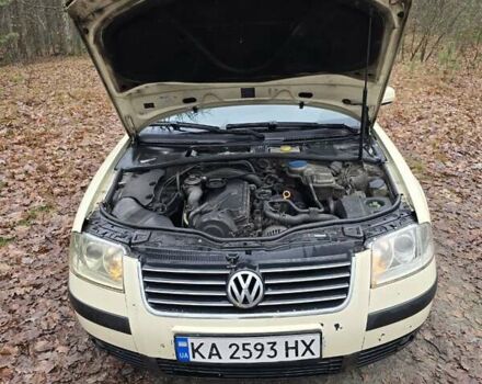 Желтый Фольксваген Пассат, объемом двигателя 1.9 л и пробегом 385 тыс. км за 4000 $, фото 3 на Automoto.ua