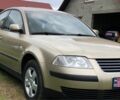 Желтый Фольксваген Пассат, объемом двигателя 1.6 л и пробегом 216 тыс. км за 4650 $, фото 1 на Automoto.ua