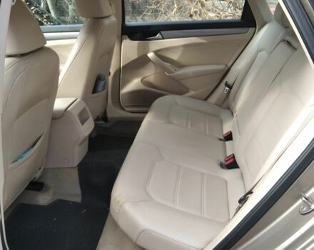 Желтый Фольксваген Пассат, объемом двигателя 1.8 л и пробегом 160 тыс. км за 10500 $, фото 3 на Automoto.ua