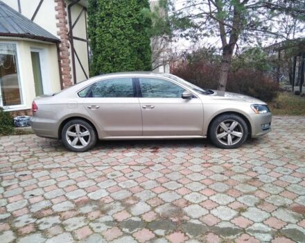 Желтый Фольксваген Пассат, объемом двигателя 1.8 л и пробегом 160 тыс. км за 10500 $, фото 6 на Automoto.ua