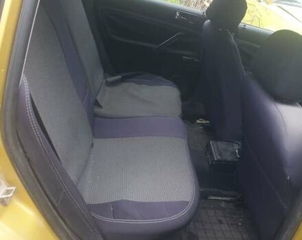 Жовтий Фольксваген Пассат, об'ємом двигуна 1.9 л та пробігом 670 тис. км за 2500 $, фото 18 на Automoto.ua