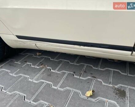 Желтый Фольксваген Пассат, объемом двигателя 1.97 л и пробегом 381 тыс. км за 8500 $, фото 7 на Automoto.ua