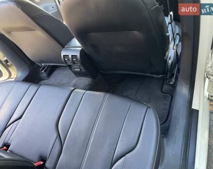 Желтый Фольксваген Пассат, объемом двигателя 1.97 л и пробегом 381 тыс. км за 8500 $, фото 27 на Automoto.ua