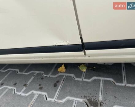 Желтый Фольксваген Пассат, объемом двигателя 1.97 л и пробегом 381 тыс. км за 8500 $, фото 2 на Automoto.ua