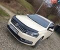 Желтый Фольксваген Пассат, объемом двигателя 1.97 л и пробегом 321 тыс. км за 9000 $, фото 1 на Automoto.ua