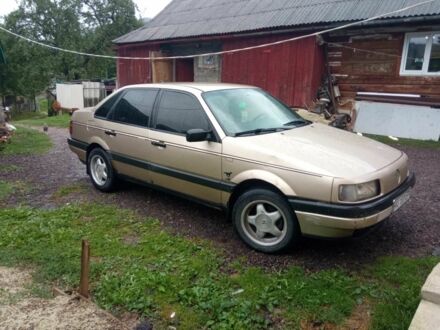 Фольксваген Пассат 1997 в Самборе на Automoto.ua Желтый Фольксваген Пассат, объемом двигателя 0 л и пробегом 2 тыс. км за 1100 $, фото 1 на Automoto.ua