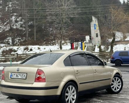 Желтый Фольксваген Пассат, объемом двигателя 1.8 л и пробегом 274 тыс. км за 4200 $, фото 1 на Automoto.ua