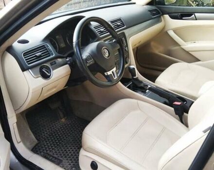 Жовтий Фольксваген Пассат, об'ємом двигуна 1.8 л та пробігом 160 тис. км за 10500 $, фото 1 на Automoto.ua