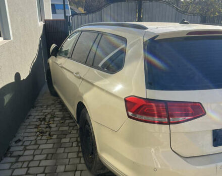 Жовтий Фольксваген Пассат, об'ємом двигуна 1.97 л та пробігом 276 тис. км за 3999 $, фото 1 на Automoto.ua