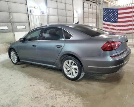 Серый Фольксваген Пассат, объемом двигателя 0 л и пробегом 139 тыс. км за 3700 $, фото 2 на Automoto.ua