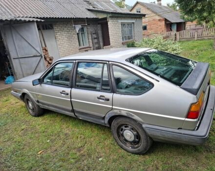Серый Фольксваген Пассат, объемом двигателя 0 л и пробегом 300 тыс. км за 1500 $, фото 1 на Automoto.ua