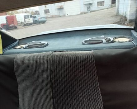 Серый Фольксваген Пассат, объемом двигателя 1.8 л и пробегом 480 тыс. км за 2000 $, фото 9 на Automoto.ua