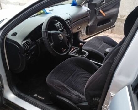 Серый Фольксваген Пассат, объемом двигателя 1.6 л и пробегом 1000 тыс. км за 3500 $, фото 4 на Automoto.ua