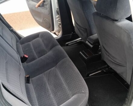 Серый Фольксваген Пассат, объемом двигателя 1.6 л и пробегом 1000 тыс. км за 3500 $, фото 6 на Automoto.ua