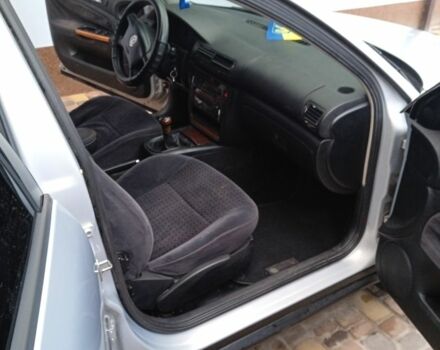 Серый Фольксваген Пассат, объемом двигателя 1.6 л и пробегом 1000 тыс. км за 3500 $, фото 5 на Automoto.ua