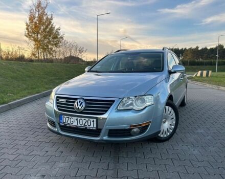 Серый Фольксваген Пассат, объемом двигателя 1.9 л и пробегом 188 тыс. км за 1650 $, фото 2 на Automoto.ua