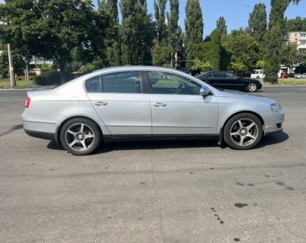 Сірий Фольксваген Пассат, об'ємом двигуна 2 л та пробігом 234 тис. км за 6500 $, фото 5 на Automoto.ua