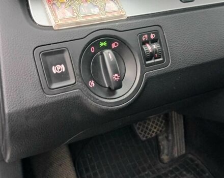 Сірий Фольксваген Пассат, об'ємом двигуна 1.4 л та пробігом 230 тис. км за 5700 $, фото 22 на Automoto.ua