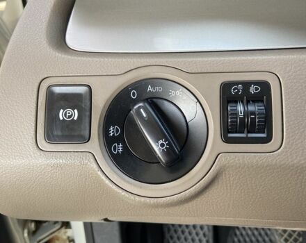 Фольксваген Пассат 2010 в Одессе на Automoto.ua Серый Фольксваген Пассат, объемом двигателя 2 л и пробегом 235 тыс. км за 6200 $, фото 22 на Automoto.ua