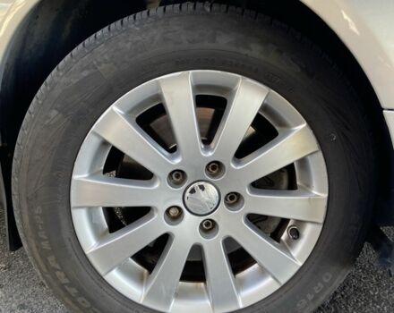 Фольксваген Пассат 2010 в Одессе на Automoto.ua Серый Фольксваген Пассат, объемом двигателя 2 л и пробегом 235 тыс. км за 6200 $, фото 11 на Automoto.ua