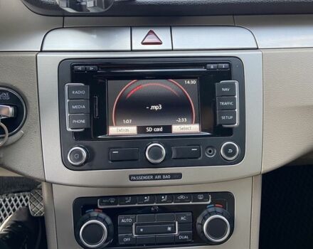 Фольксваген Пассат 2010 в Одессе на Automoto.ua Серый Фольксваген Пассат, объемом двигателя 2 л и пробегом 235 тыс. км за 6200 $, фото 20 на Automoto.ua