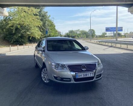 Фольксваген Пассат 2010 в Одессе на Automoto.ua Серый Фольксваген Пассат, объемом двигателя 2 л и пробегом 235 тыс. км за 6200 $, фото 2 на Automoto.ua