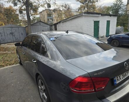 Серый Фольксваген Пассат, объемом двигателя 2.5 л и пробегом 300 тыс. км за 8699 $, фото 3 на Automoto.ua