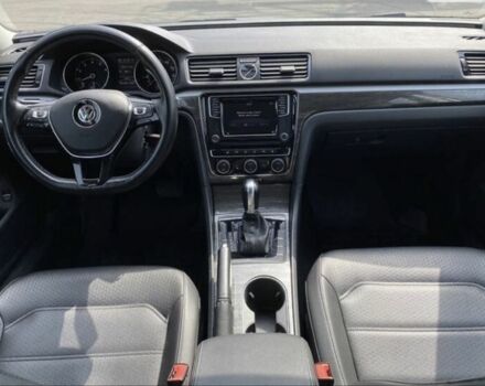 Сірий Фольксваген Пассат, об'ємом двигуна 1.8 л та пробігом 147 тис. км за 9900 $, фото 9 на Automoto.ua