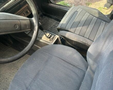 Серый Фольксваген Пассат, объемом двигателя 1.8 л и пробегом 175 тыс. км за 836 $, фото 5 на Automoto.ua